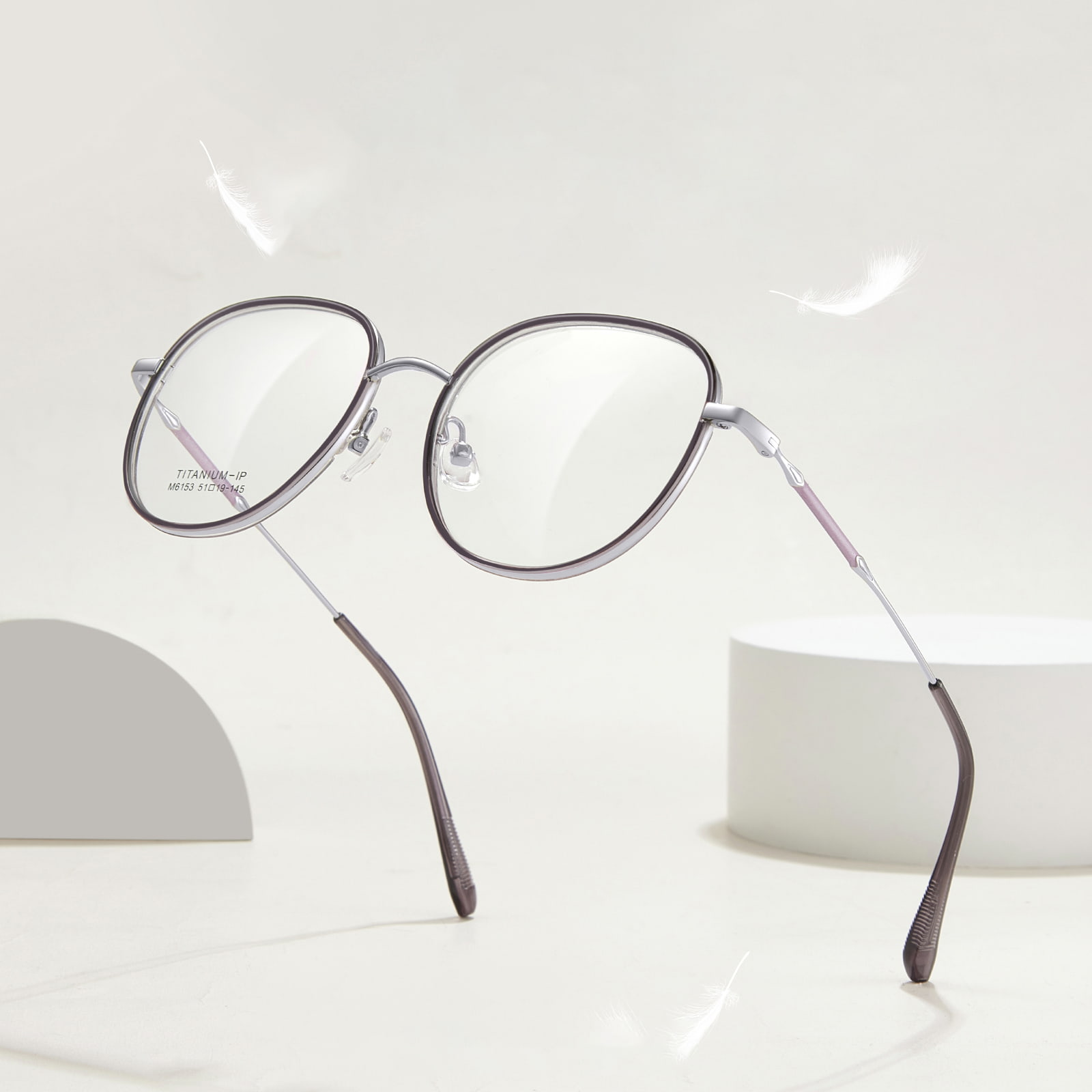 M6153 Rund Frame Titanium Ben Metalldetaljer Beta Titanium Glass
