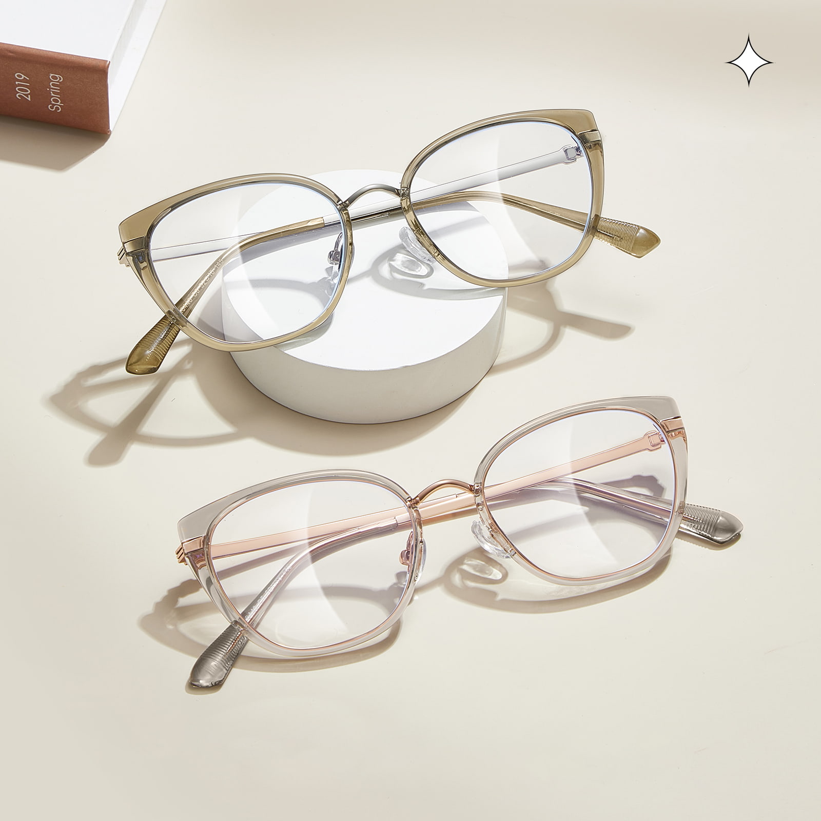 210448 Clear Cat-Eye stripete bokstaver med anti-blått lys
